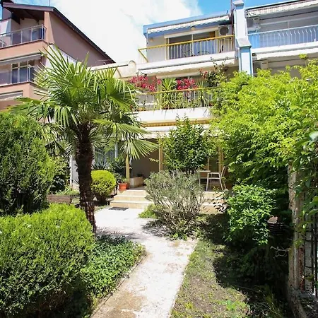 Private Summer Close To The Black Sea Villa