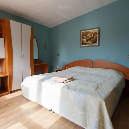 Private Summer Close To The Black Sea Nesebar