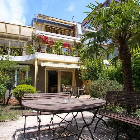 Private Summer Close To The Black Sea * Nesebar